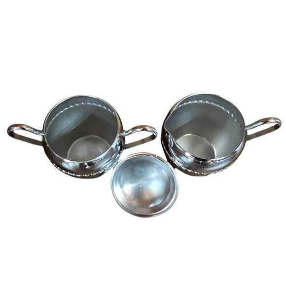 Vintage Silver Plated Creamer and Sugar Bowl with Lid Set - Picture 3 of 6